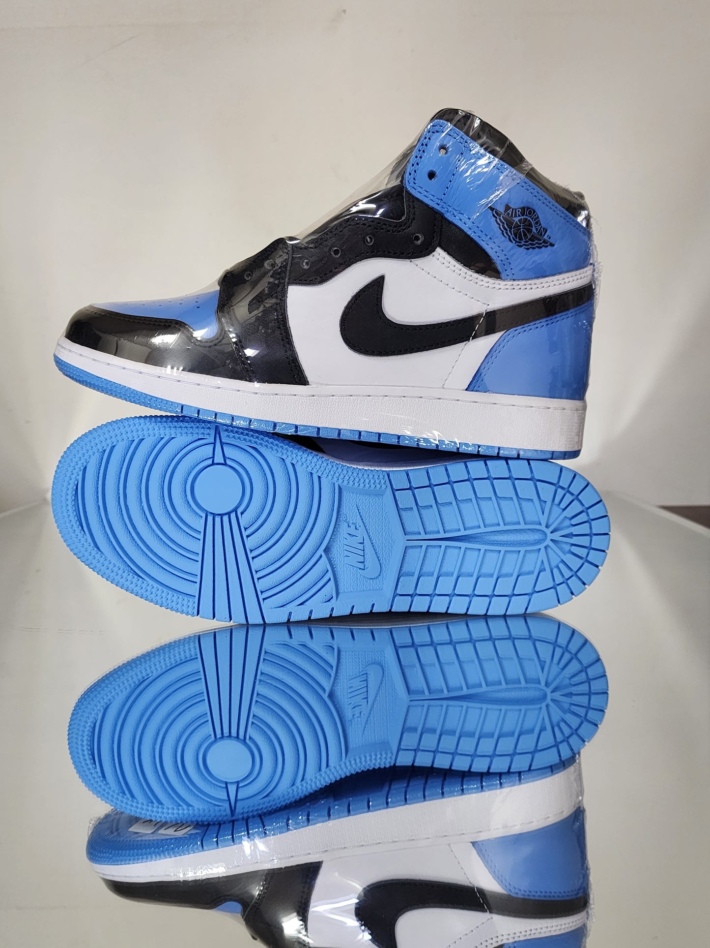 Jordan 1 UNC TOE