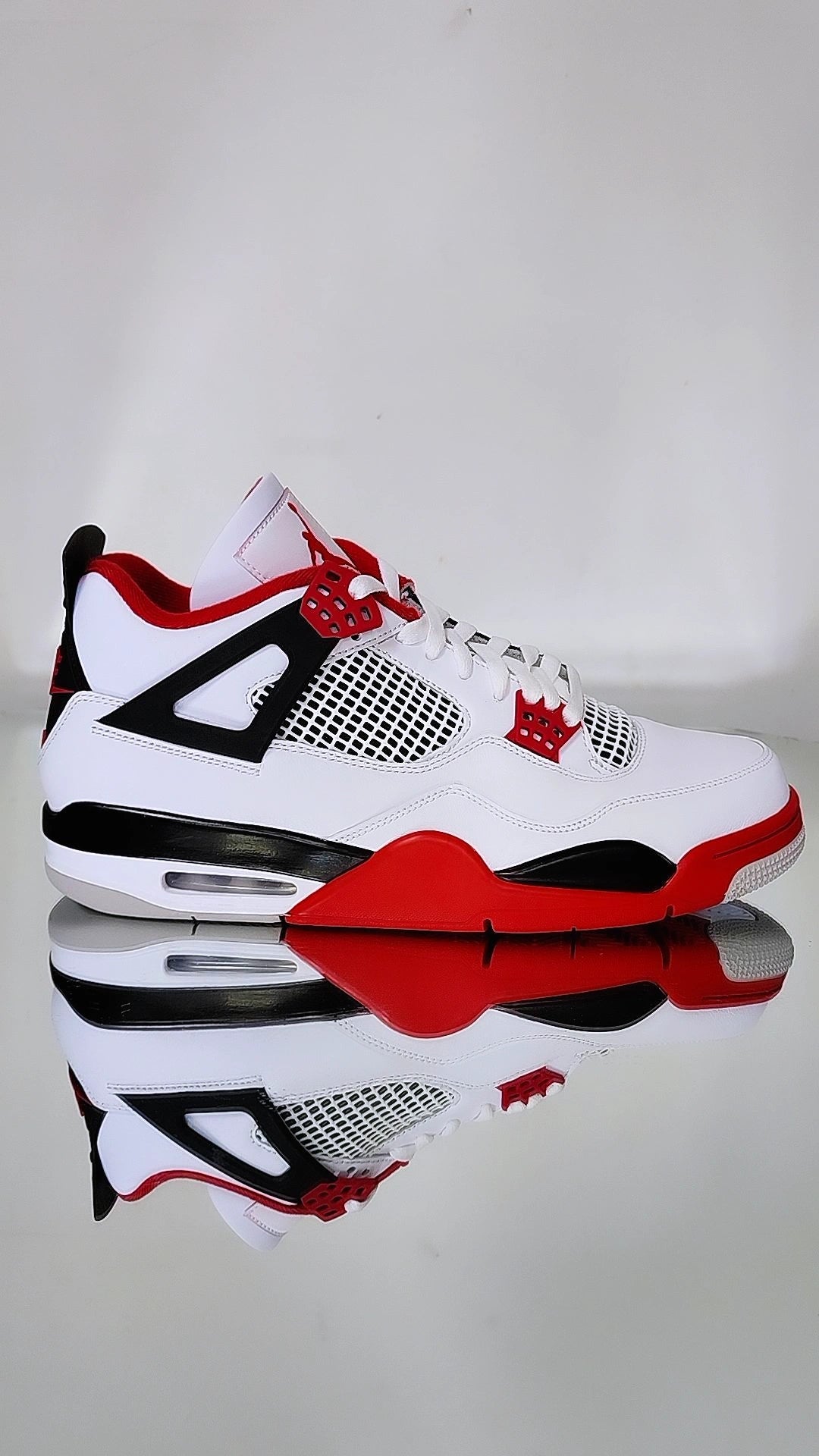 Jordan 4 Fire 🔥 Red