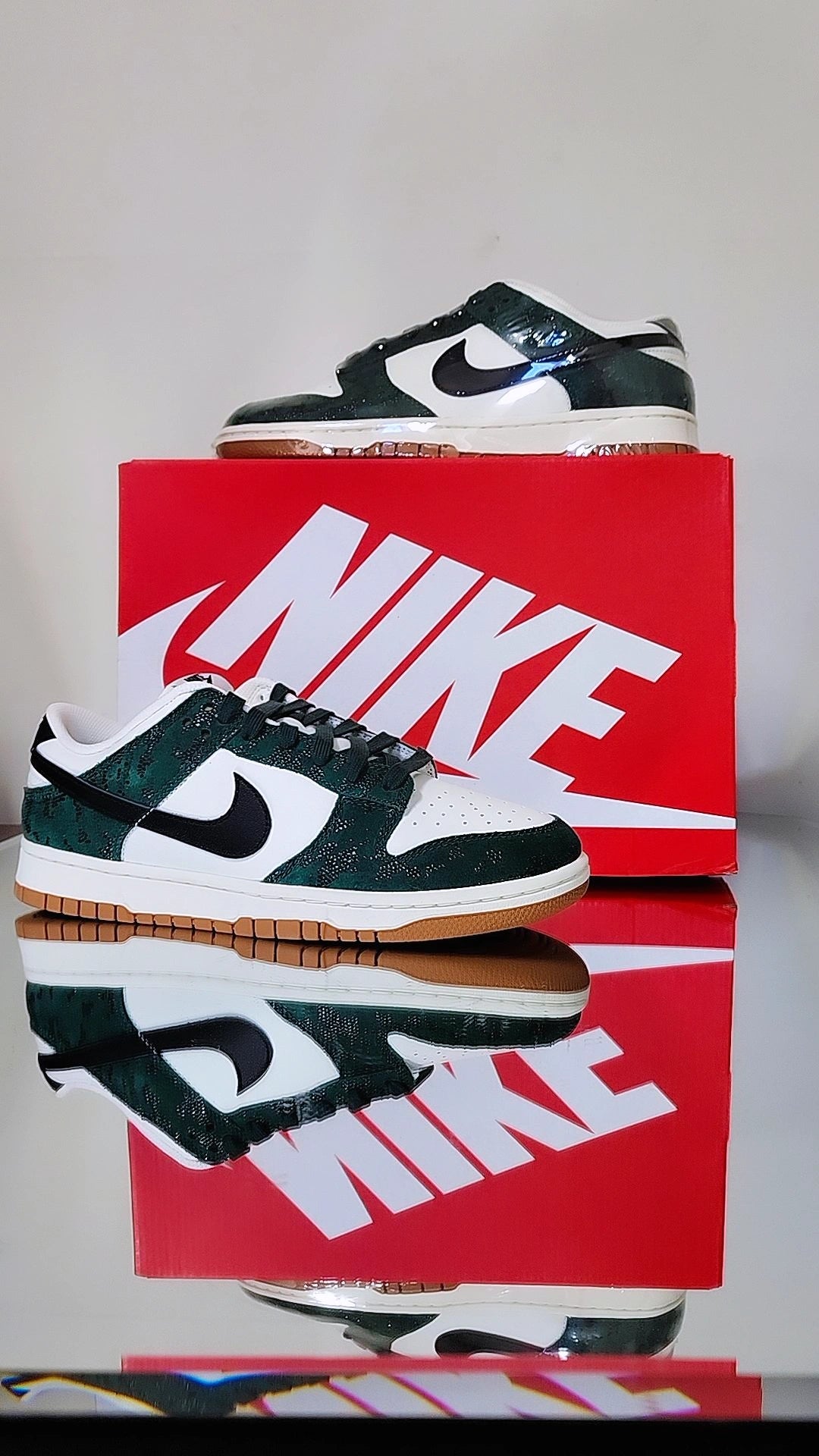 Dunk Low Green Snake