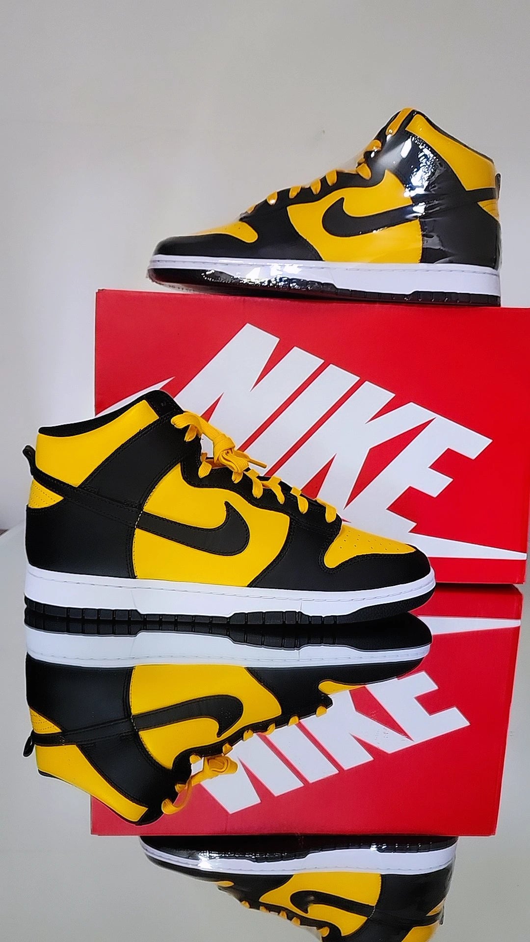 Dunk High Reverse Goldenrod