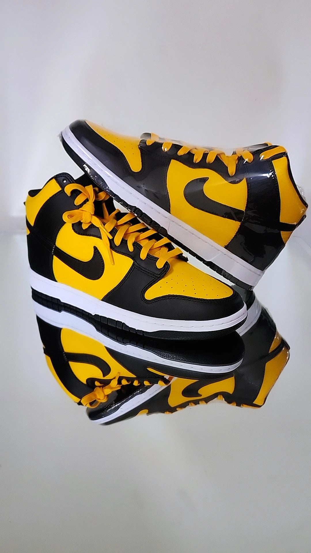 Dunk High Reverse Goldenrod