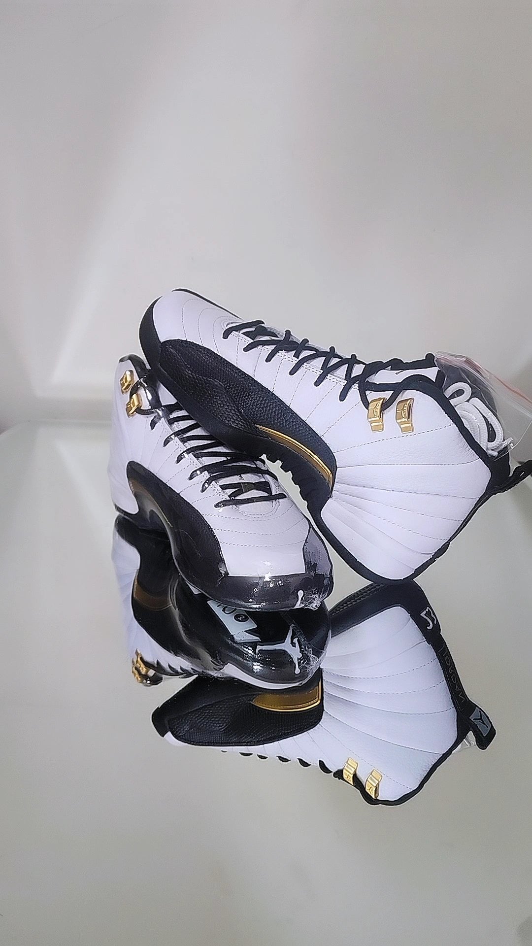 Jordan 12 Royalty Taxi