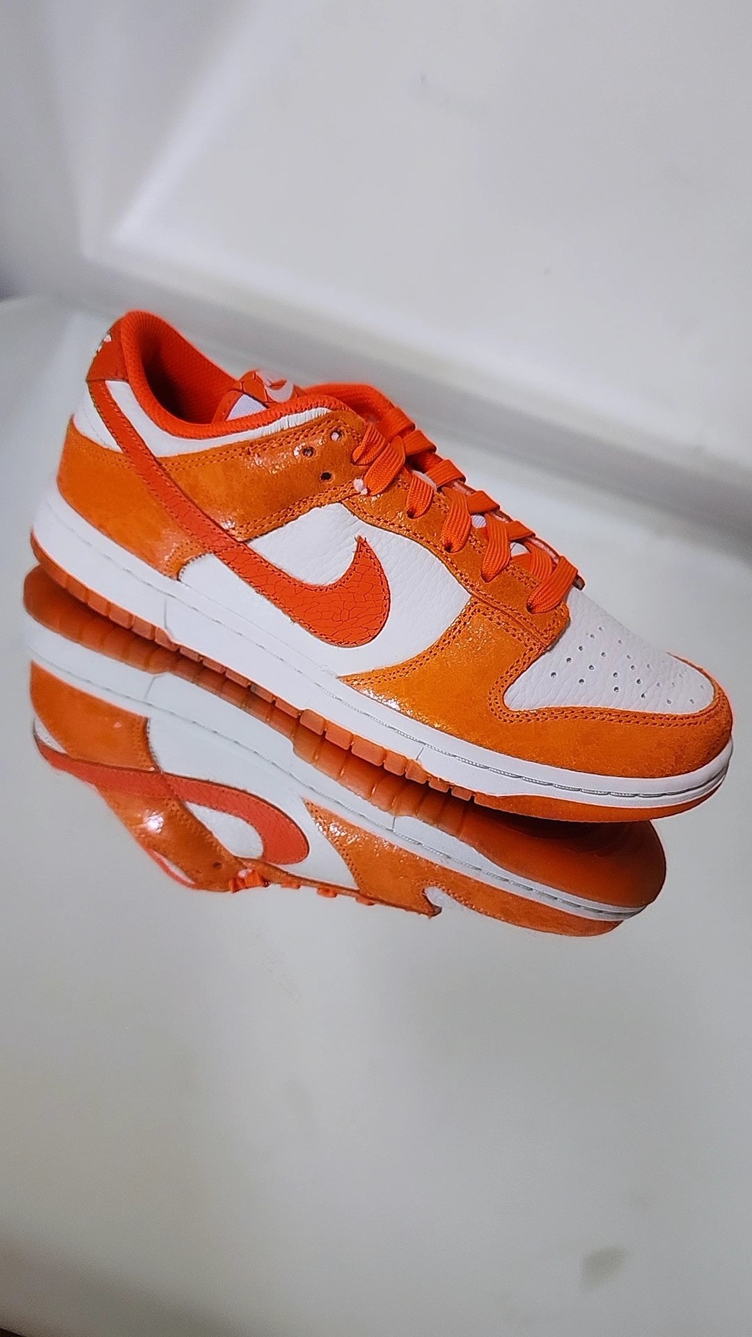 Dunk Low Cracked Orange 🍊