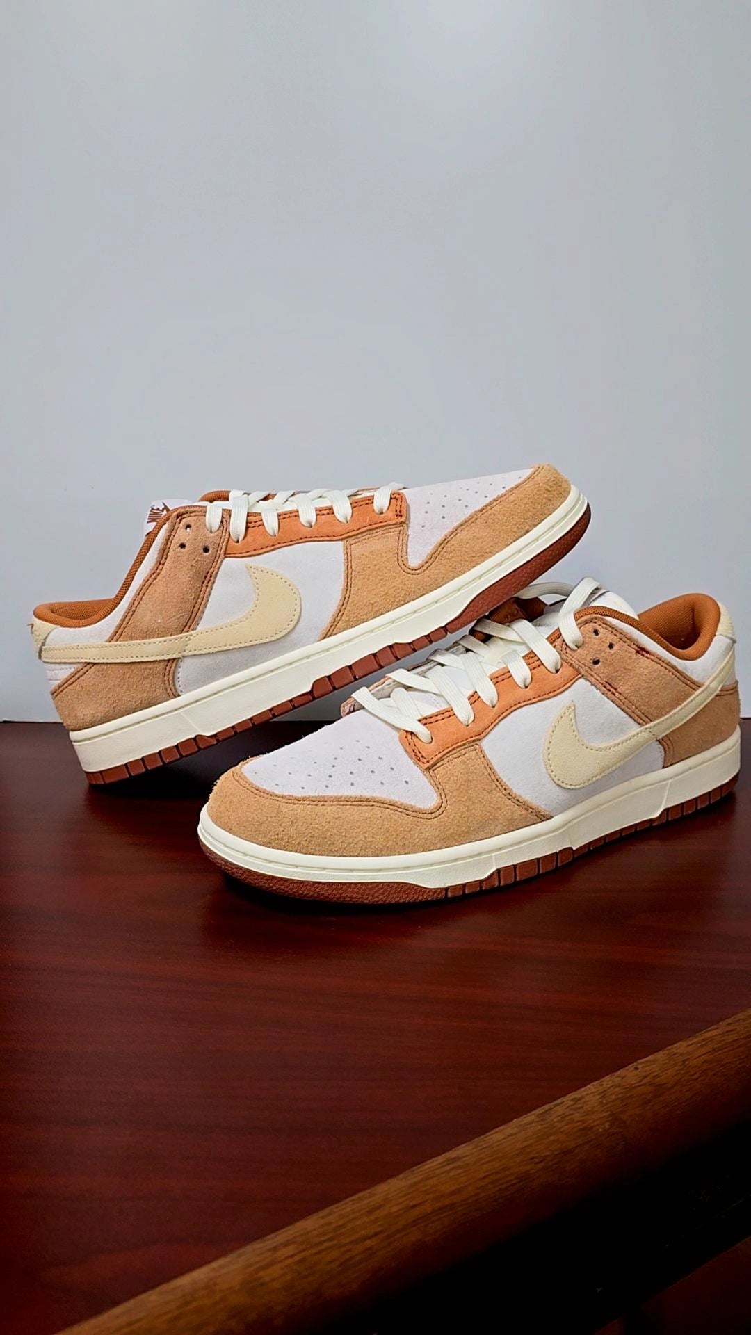 Nike Dunk Low Medium Curry
