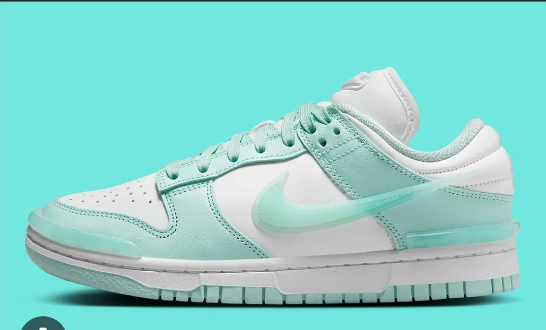 Dunk low Twist Jade Ice