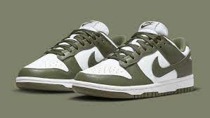 Dunk Low Medium Olive