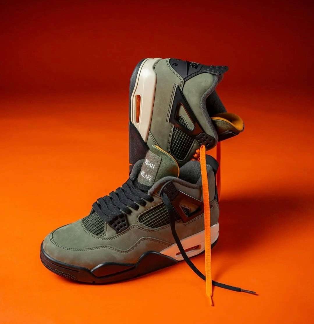 JORDAN 4 RETRO OG SP UNDEFEATED  ( 2025 )